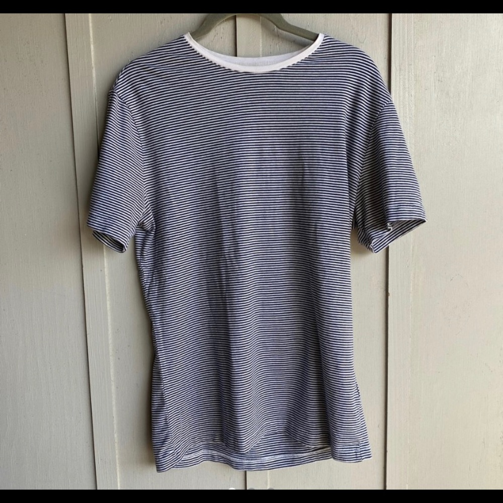 H&M shirt size M